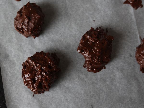 Hemmagjorda Ferrero-stil rochers - Beredning steg 11