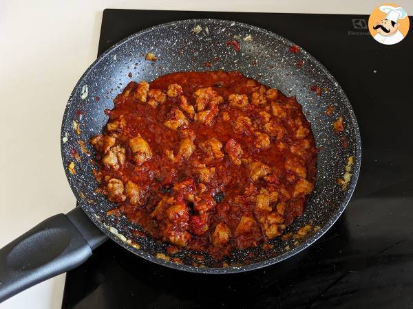 Risotto 'nduja och korv, en rätt med intensiv smak - Beredning steg 3