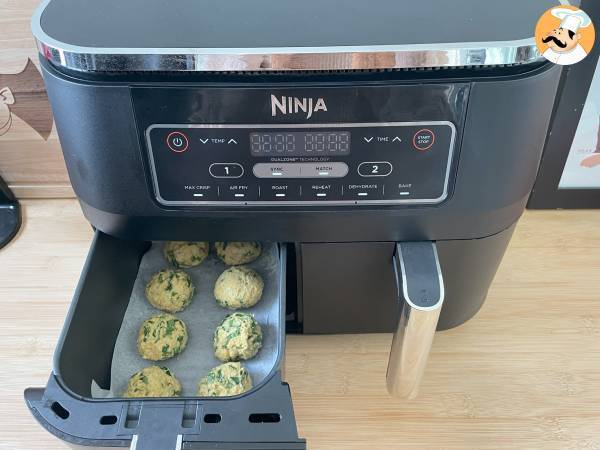 Falafel i Air Fryer för ett krispigt resultat utan fritering! - Beredning steg 5