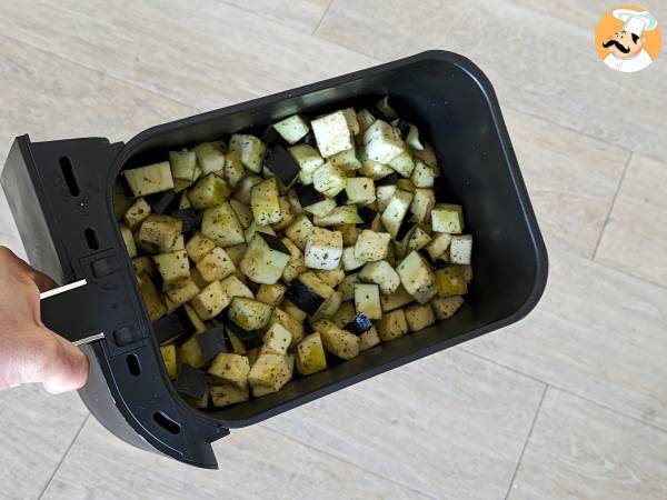 Auberginer i luftfritös: det lätta tillbehöret klart på nolltid - Beredning steg 3