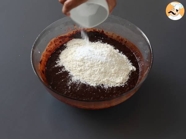 Nega maluca-kaka med brigadeiro-glasyr - Beredning steg 3