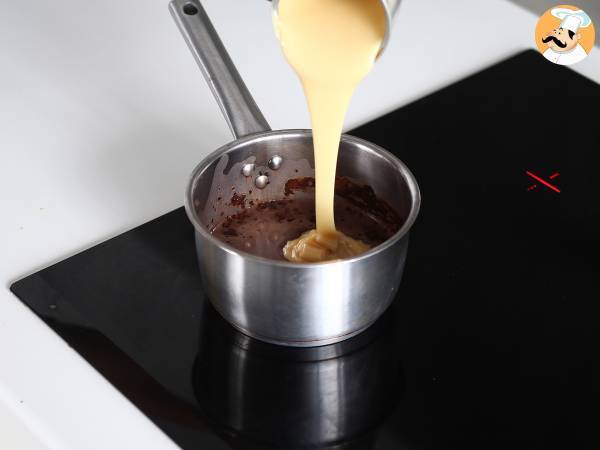 Nega maluca-kaka med brigadeiro-glasyr - Beredning steg 7