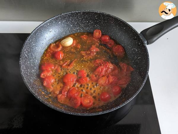 Pasta med pilgrimsmusslor, en elegant förrätt med skaldjur - Beredning steg 4