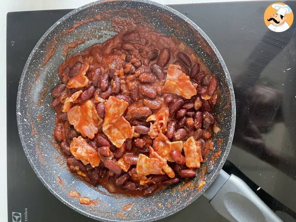 Ris med röda bönor och bacon: en typisk kubansk rätt - Beredning steg 4