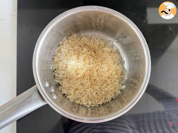 Ris med röda bönor och bacon: en typisk kubansk rätt - Beredning steg 5