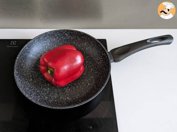 Hur man skalar paprika i stekpanna - Beredning steg 1