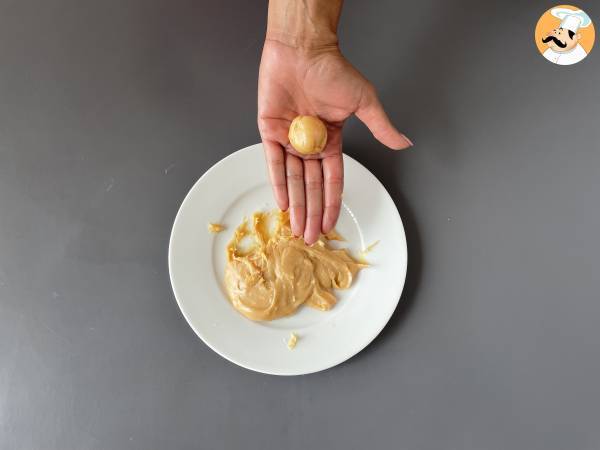 Jordnötsbrigadeiro, en läcker brasiliansk sötsak - Beredning steg 4
