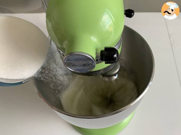 Maränger i form av söta rosor! - Beredning steg 2