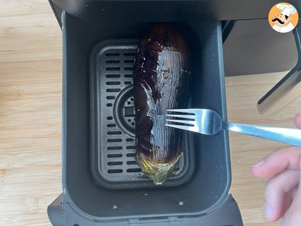 Hur rostar och skalar du enkelt en aubergine i Air Fryer? Den superenkla metoden! - Beredning steg 3