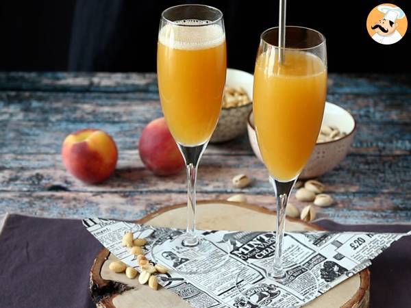 Bellini, den enkla italienska persikococktailen som du kan göra hemma! - Beredning steg 3