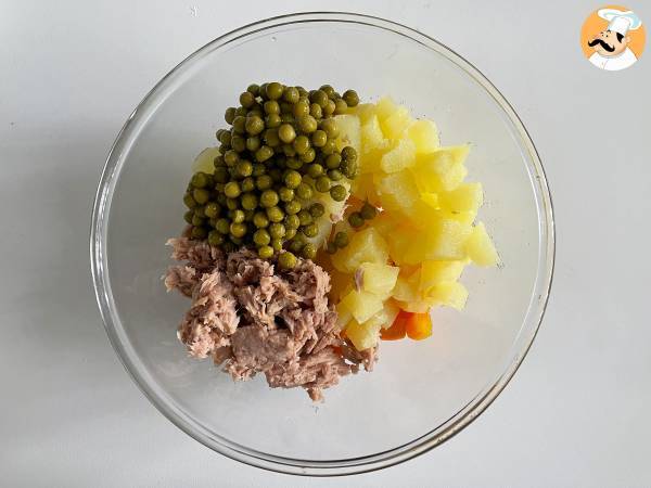 Rysk sallad med hemgjord majonnäs - Beredning steg 5