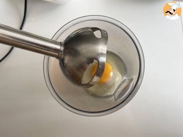 Hemlagad majonnäs med olivolja - Beredning steg 2