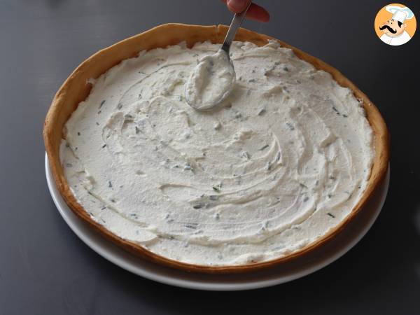 Superuppfriskande sommartårta: ricotta, gurka och rökt lax - Beredning steg 7