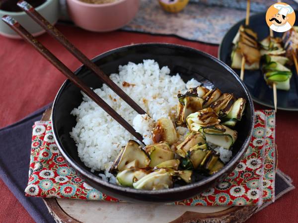 Zucchinikebab med en god, kryddig asiatisk sås - Beredning steg 7