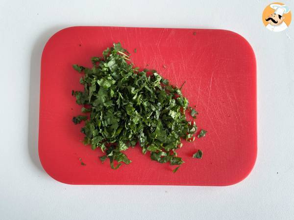 Chimichurri-sås: den perfekta såsen för dina grillfester och asados. - Beredning steg 1