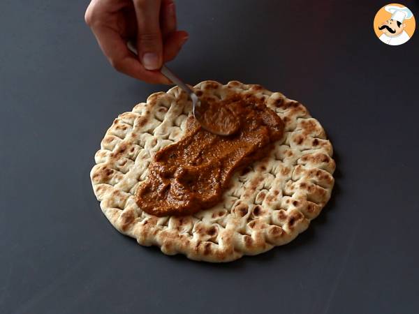 Gyros med halloumi, en vegetarisk version av den grekiska smörgåsen! - Beredning steg 6