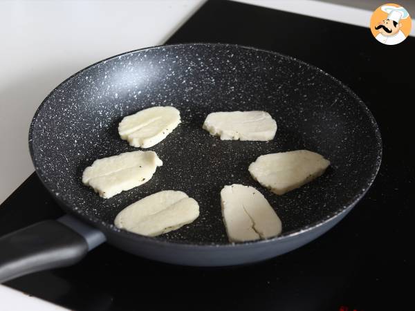 Stekt Halloumi med honung och rosmarin - Beredning steg 3