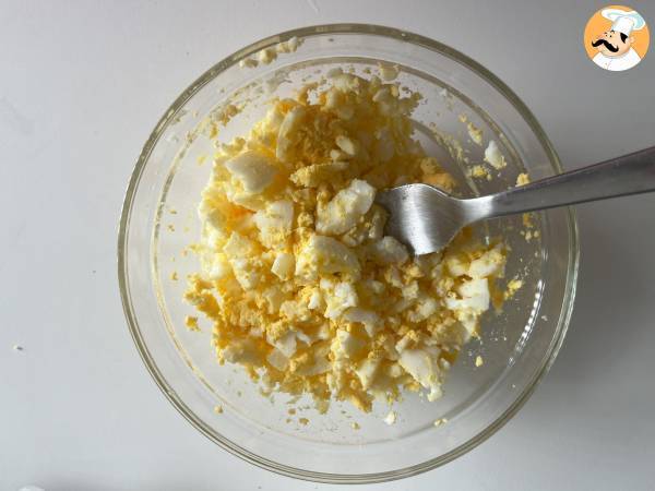 Tamago sando: den berömda japanska äggsmörgåsen som finns i konbini! - Beredning steg 2
