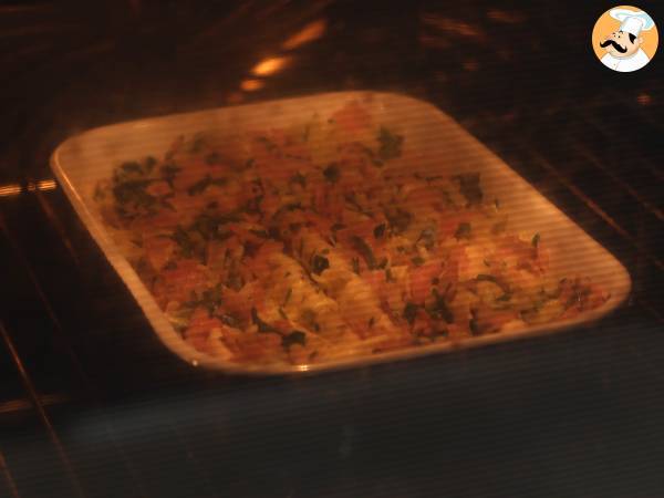 Vad man ska göra med tortillas? Gratäng med skinka, spenat och mozzarella på kruskakemässigt vis - Beredning steg 6