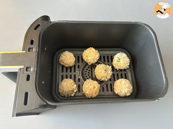 Krispiga tonfiskkakor i Air Fryer: en oemotståndlig aptitretare! - Beredning steg 6