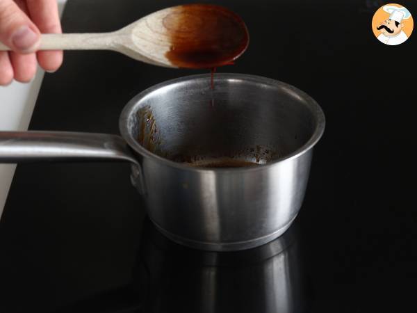Hur lagar du makrill? Prova detta recept glaserat med sojasås och honung! - Beredning steg 3