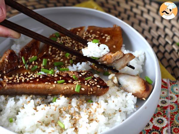 Hur lagar du makrill? Prova detta recept glaserat med sojasås och honung! - Beredning steg 6