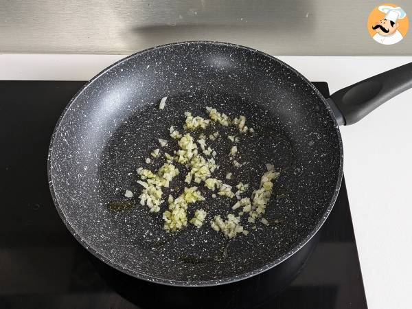 Pasta med ricotta och valnötter: krämig och knaprig - Beredning steg 2