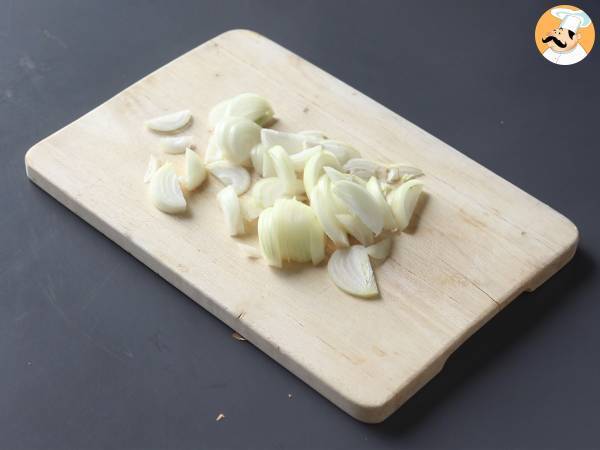 Fyllt igelkottsbröd i tartiflette-stil - Beredning steg 1