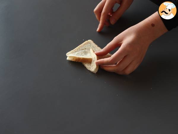 Vitlöksbröd i stjärnform med smörgåsbröd - Beredning steg 4