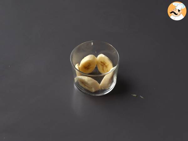 Glas i banoffee-stil för dem som älskar bananer och karamell - Beredning steg 3