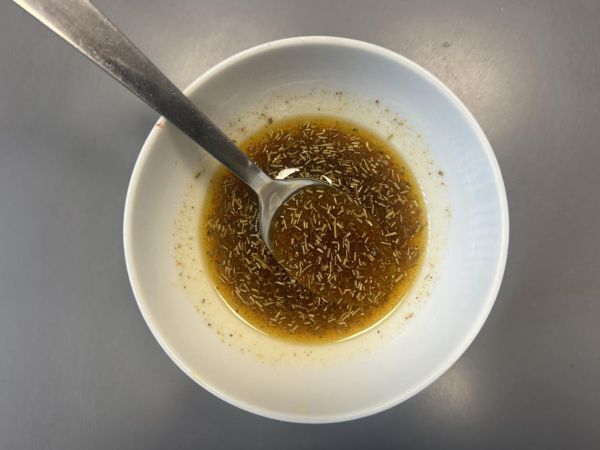 Stek kyckling med Moulinex Multicook&Fry, för ett knaprigt, saftigt resultat! - Beredning steg 1