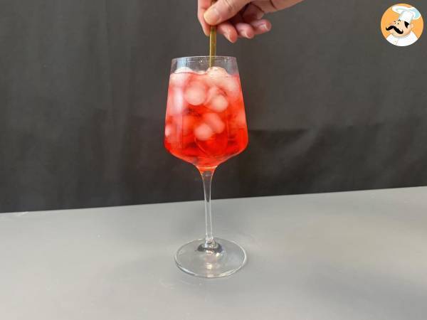 Alkoholfri Martini Tonic, den fräscha, fruktiga cocktailen! - Beredning steg 4
