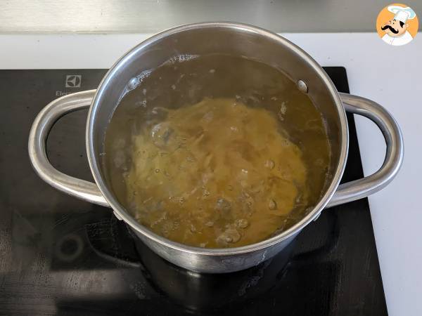Pasta med korvsås: en enkel rätt med intensiv smak - Beredning steg 6
