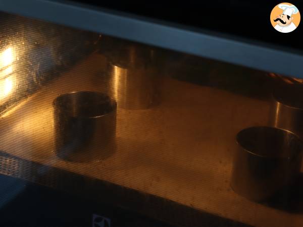 En choklad- och kokosdessert som är både smältande och krispig! - Beredning steg 12