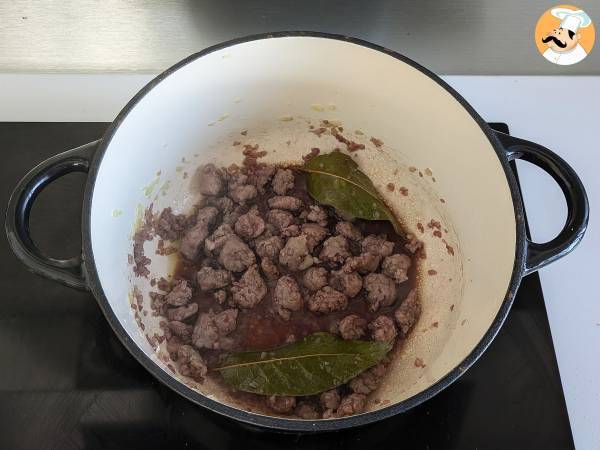 Korvsås: välsmakande och lätt att tillaga - Beredning steg 3