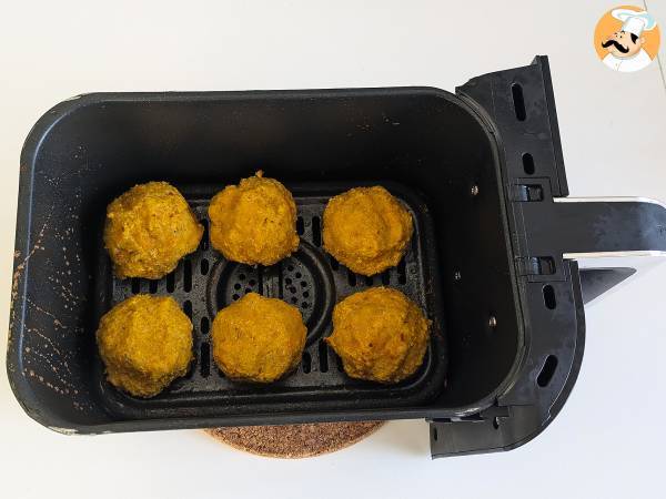 Pumpaköttbullar i luftfryser - Beredning steg 7