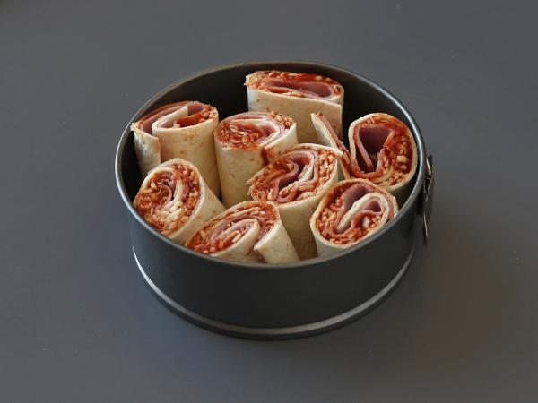 Vad man kan göra med tortillas: En gourmeträtt att dela med pizzasmak! - Beredning steg 8