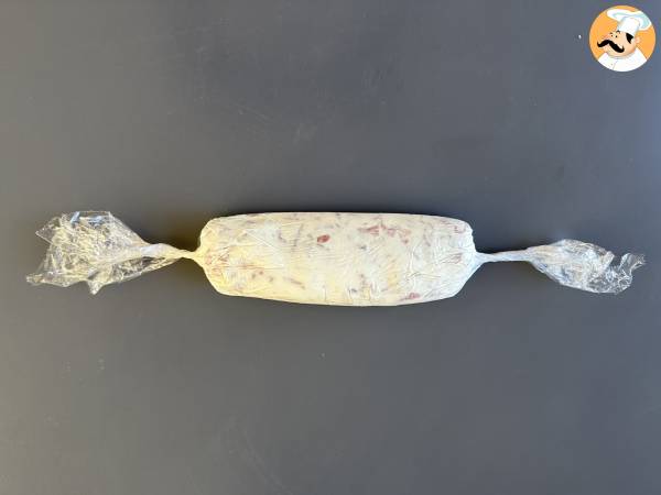 Salami med färskost, aprikoser och mandel: den perfekta aptitretaren för festliga dagar! - Beredning steg 3