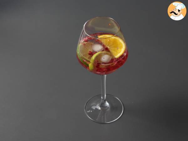 Mousserande vin sangria: den uppfriskande stjärnan på festligheterna - Beredning steg 4