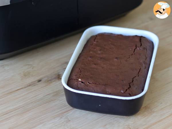 Choklad- och valnötsbrownie i luftfritösen - Beredning steg 8