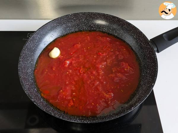Penne all'arrabbiata: en klassisk italiensk rätt som värmer hjärtat! - Beredning steg 3