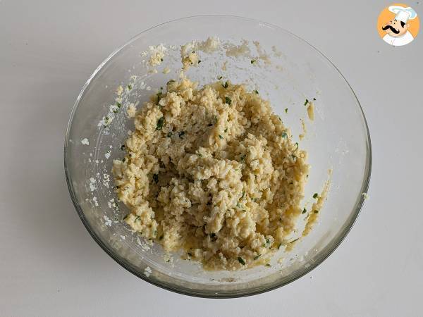 Blomkålsköttbullar i luftfryser: det ekonomiska och vegetariska receptet - Beredning steg 5