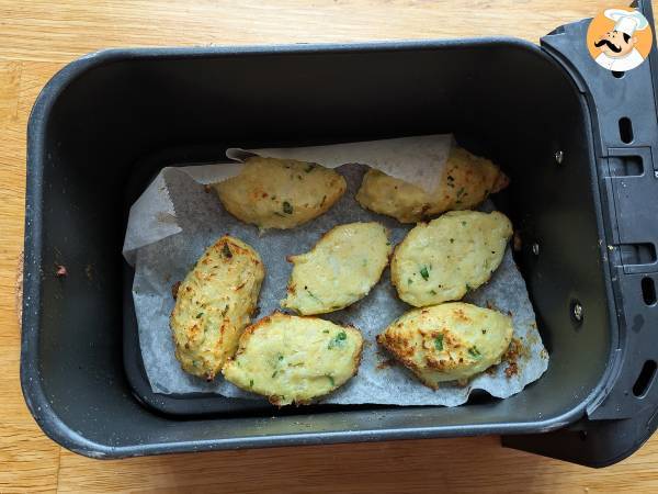 Blomkålsköttbullar i luftfryser: det ekonomiska och vegetariska receptet - Beredning steg 8