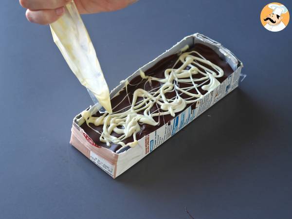 Chokladkaka i Franui-stil med hallon, vit choklad och mörk choklad! - Beredning steg 4