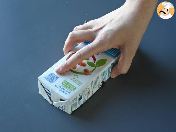 Chokladkaka i Franui-stil med hallon, vit choklad och mörk choklad! - Beredning steg 5