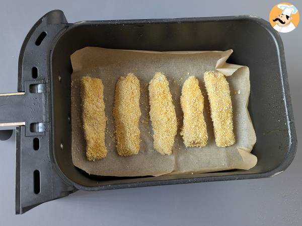 Fiskfingrar i fritös: krispiga, lätta och enkla att tillaga! - Beredning steg 7
