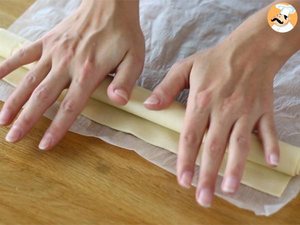 Pastéis de nata i en luftfryser. Det snabba och enkla receptet på den traditionella portugisiska sötsaken. - Beredning steg 1