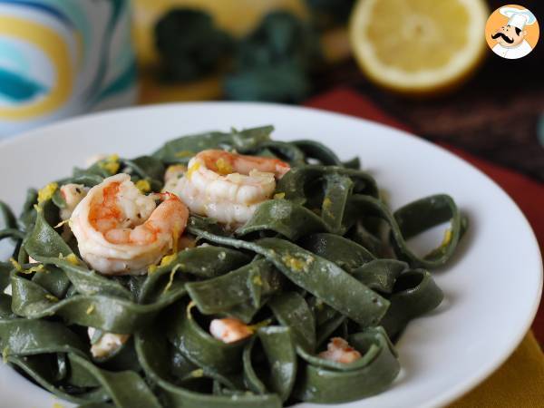 Spirulina-pasta med räkor och citron: en näringsrik förrätt med unik smak - Beredning steg 8