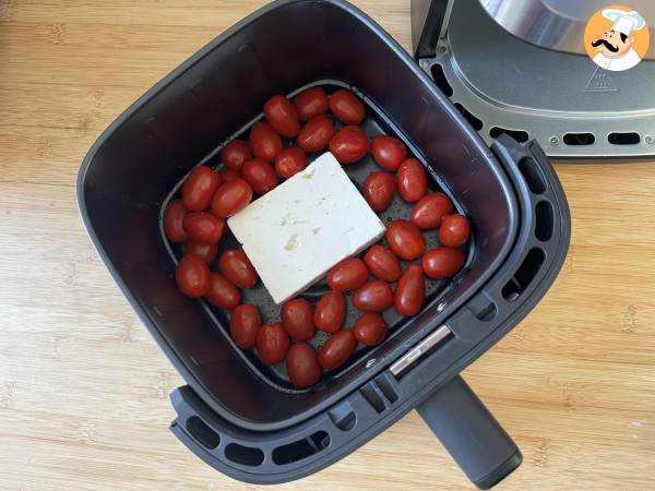 Bakad feta gnocchi med Airfryer, en supersnabb rätt med körsbärstomater och feta! - Beredning steg 1