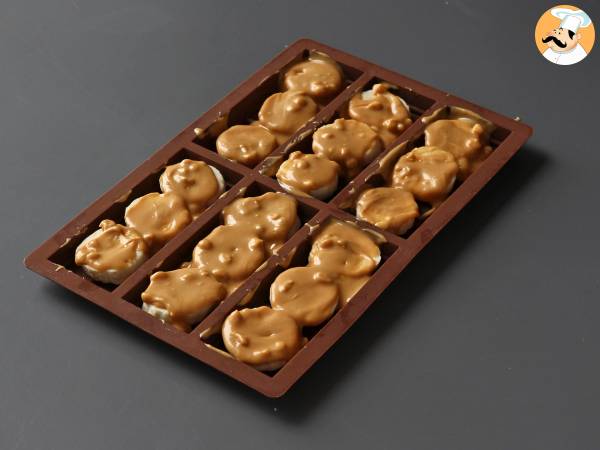 Minibarer med banan, jordnötssmör och choklad, mycket goda utan tillsatt socker - Beredning steg 3
